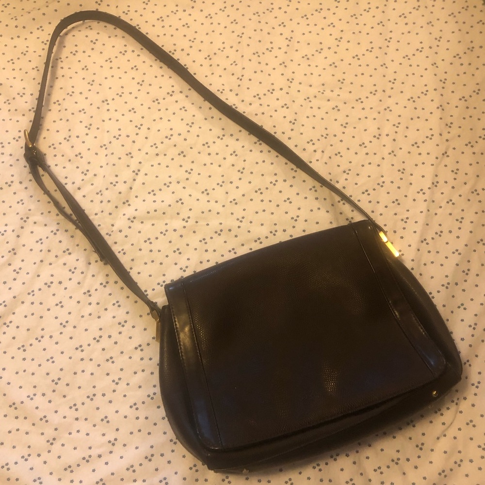 Liz Claiborne Brown Leather Purse